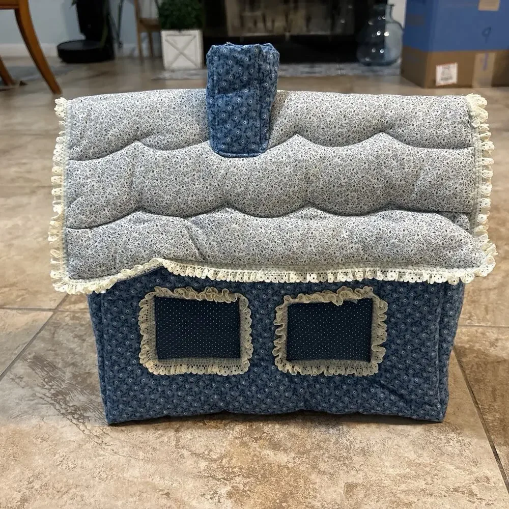 Handmade Blue Calico House Tissue Box Cover Quilted Lace Country Cottagecore